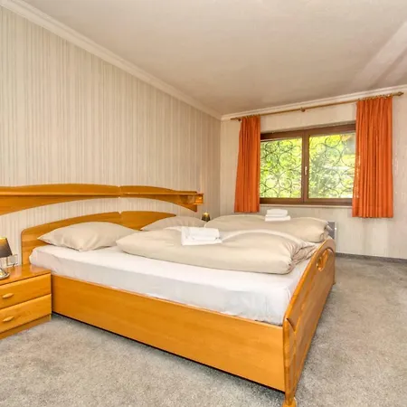 Chalet Chalet Lake View By Alpen Zell am See
